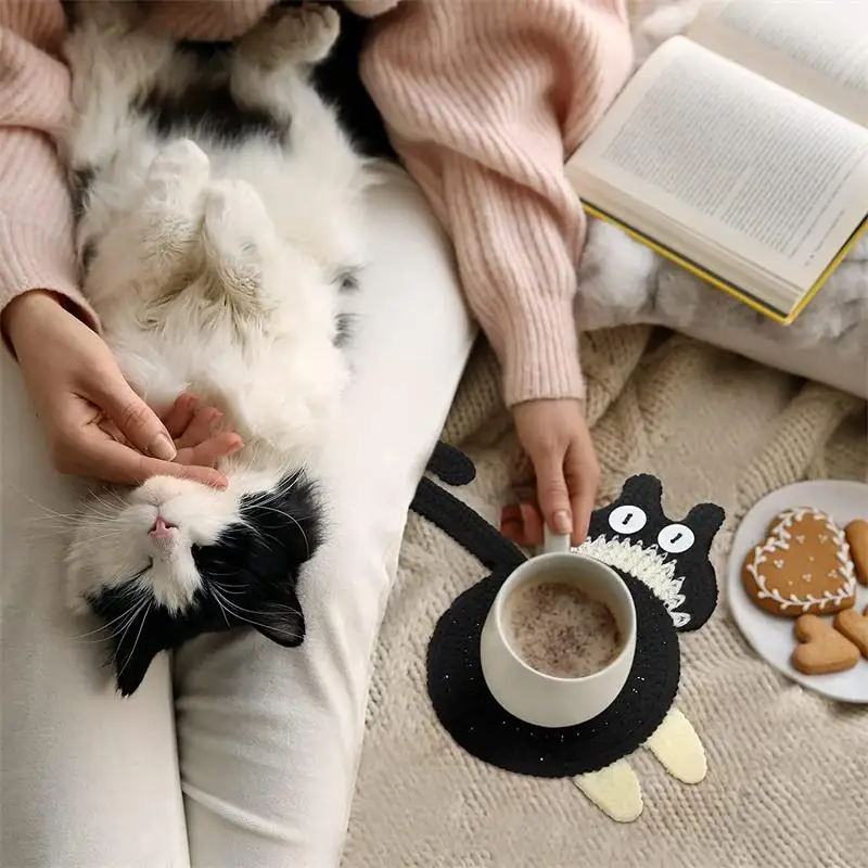 Knitted Cat Coaster Milk, Coffee And Tea Coaster Table Runner Lnsulates Against High Temperatures Table Living Room Kitchenware