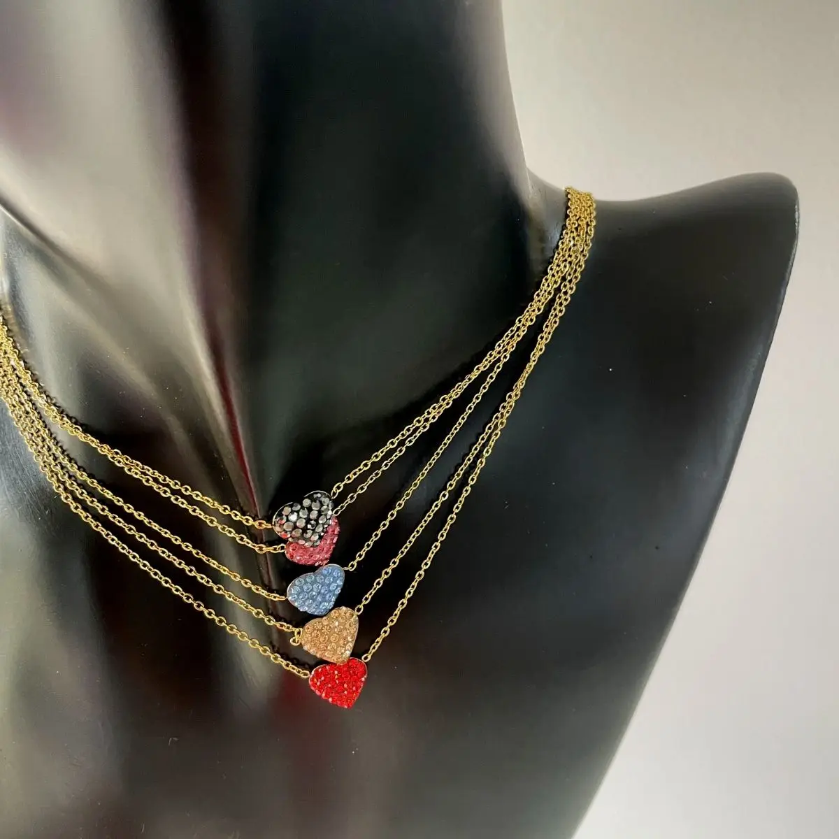 LUXUKISSKIDS Rhinestone Heart Pendant Necklace Woman/Girls Clavicle Choker Tiny Red Pink Black Simple Love Jewelry Romantic Gift