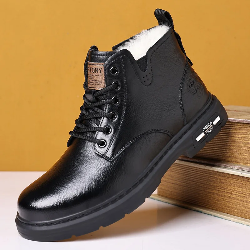 Męskie buty zimowe ze skóry naturalnej 2025, ocieplane pluszem, płaskie, markowe botki męskie, czarne, brązowe, antypoślizgowe D628