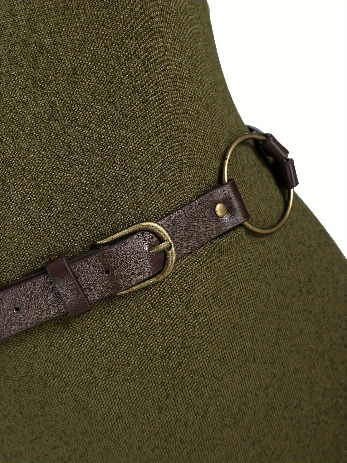 فستان محبوك ذو لون سادة وياقة كومة للركاب على الموضة الأوروبية والأمريكية