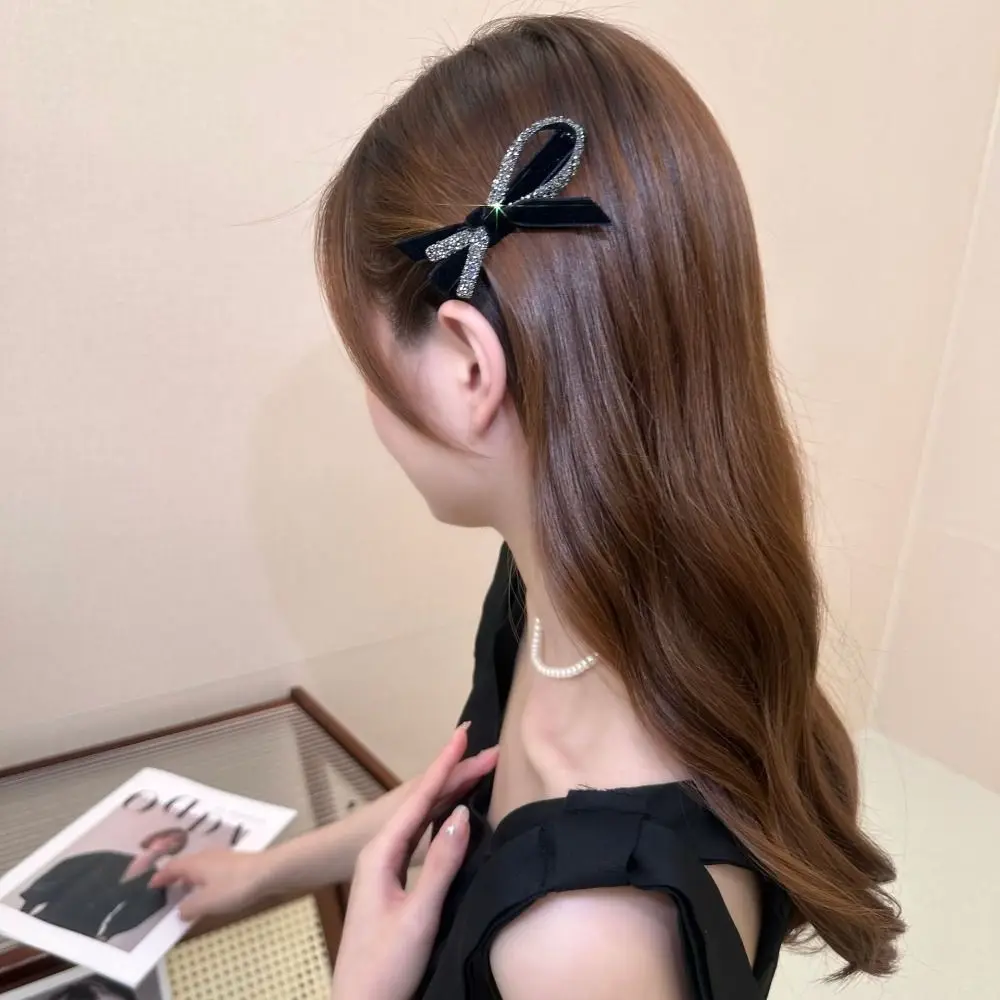 

Korean Style Velvet Bow Hairpin Black Top Barrette Rhinestone Duck Bill Clip Headwear Hair Accessories Bangs Side Clip Children