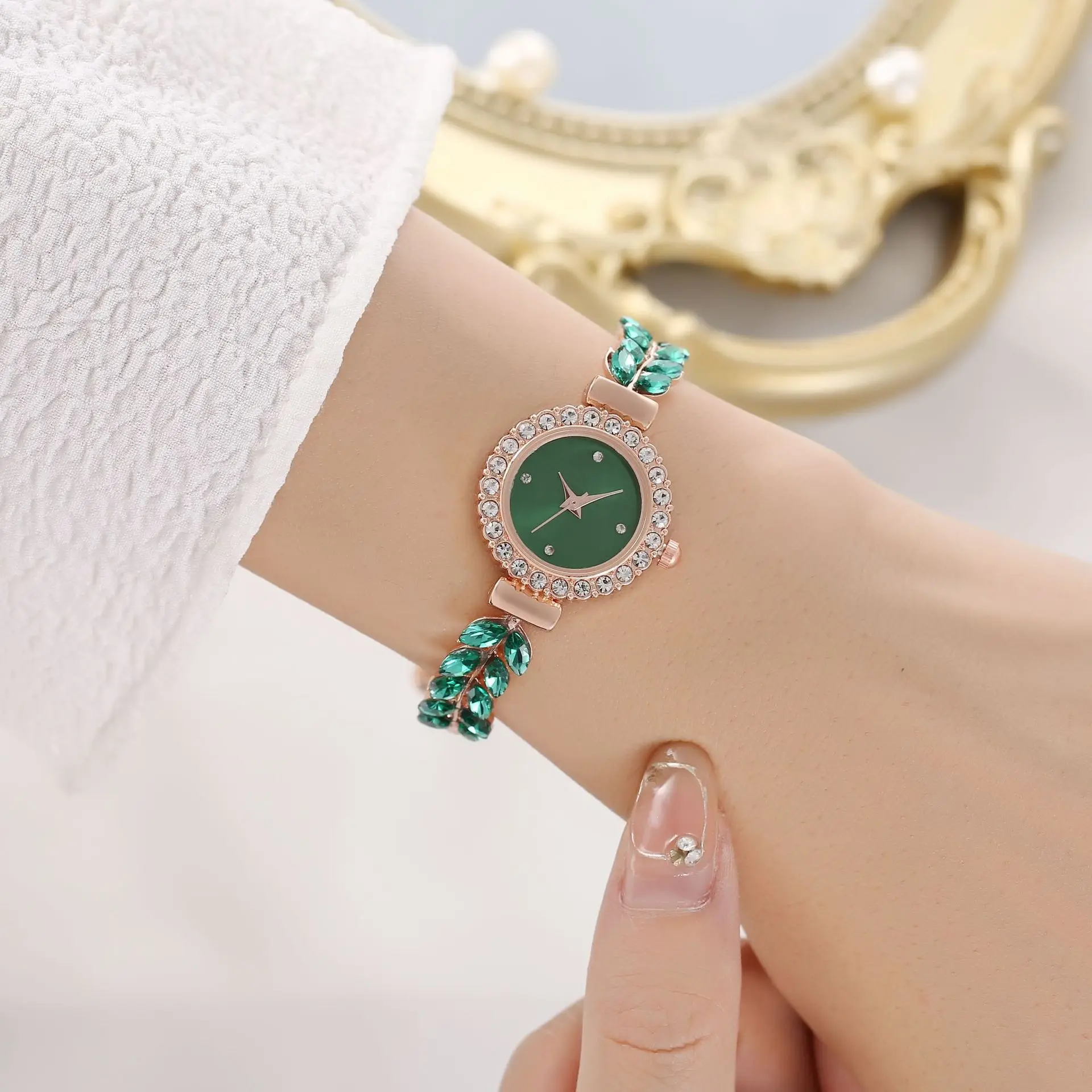 Women\'s Fashion Quartz Watch Bracelet Jade Watch Minimalist Business Watch V19 Watch for women  Reloj