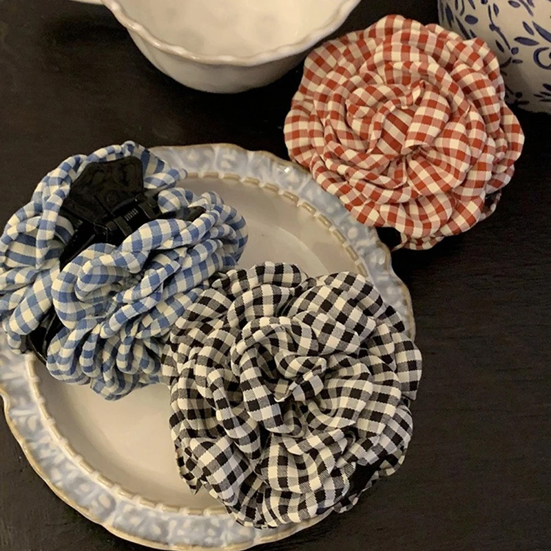 달콤한 절묘한 격자 무늬 꽃 헤어 클립 여자를위한 우아한 유행 상어 클립 여자 간단한 다목적 헤어 액세서리 선물