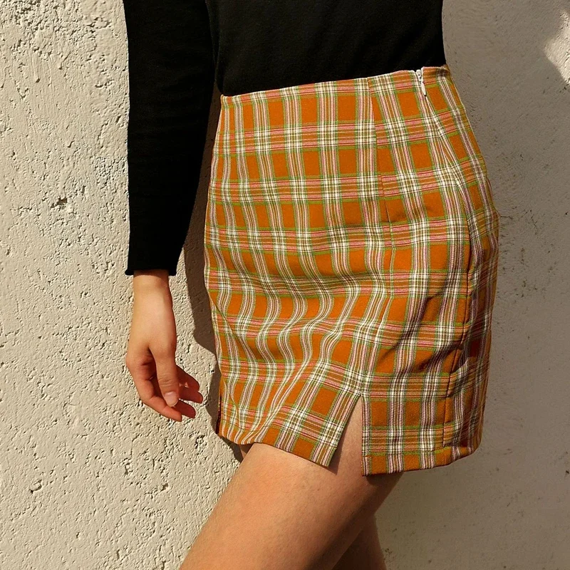 

Women Casual Elegant Korean Harajuku Mini Skirts 2024 Split High-waist Plaid Skirt New Lady Streetwear Sweet Girl College Skirt