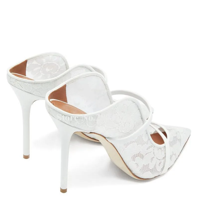 Décolleté in pizzo bianco da donna Pantofole sexy con tacco a spillo in rete con punta a punta ritagliata Scarpe da sposa con tacco alto di grandi dimensioni