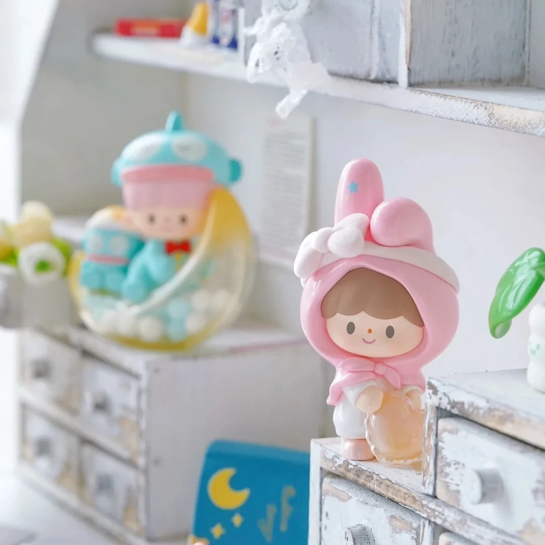 

zZoton Sanrio Family Goodnight Preparation Series Blind Box Cute Doll Mystery Box Kawaii Figures Ornament Collectible Toy Gift