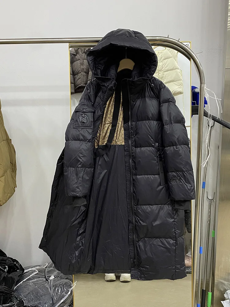 Unisex-Temperament, lange Overknee-Daunenjacke mit Kapuze für den Winter 2022, neue warme und bequeme Jacke in koreanischer Version