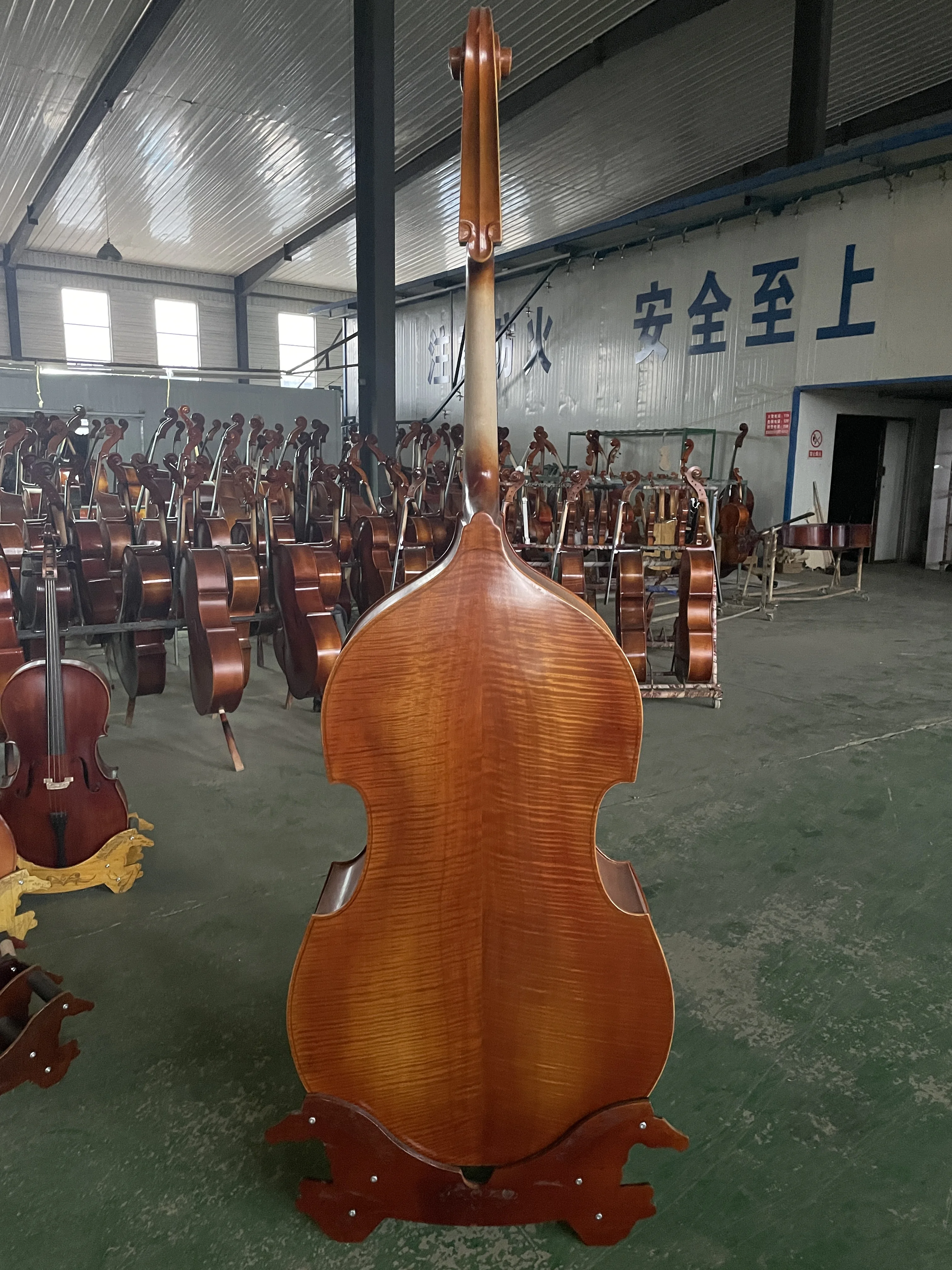 

Double Bass Solid Wood Vertical Bass, 100% Manual Bass, Poweiful Audio, All Accessories, 3/4