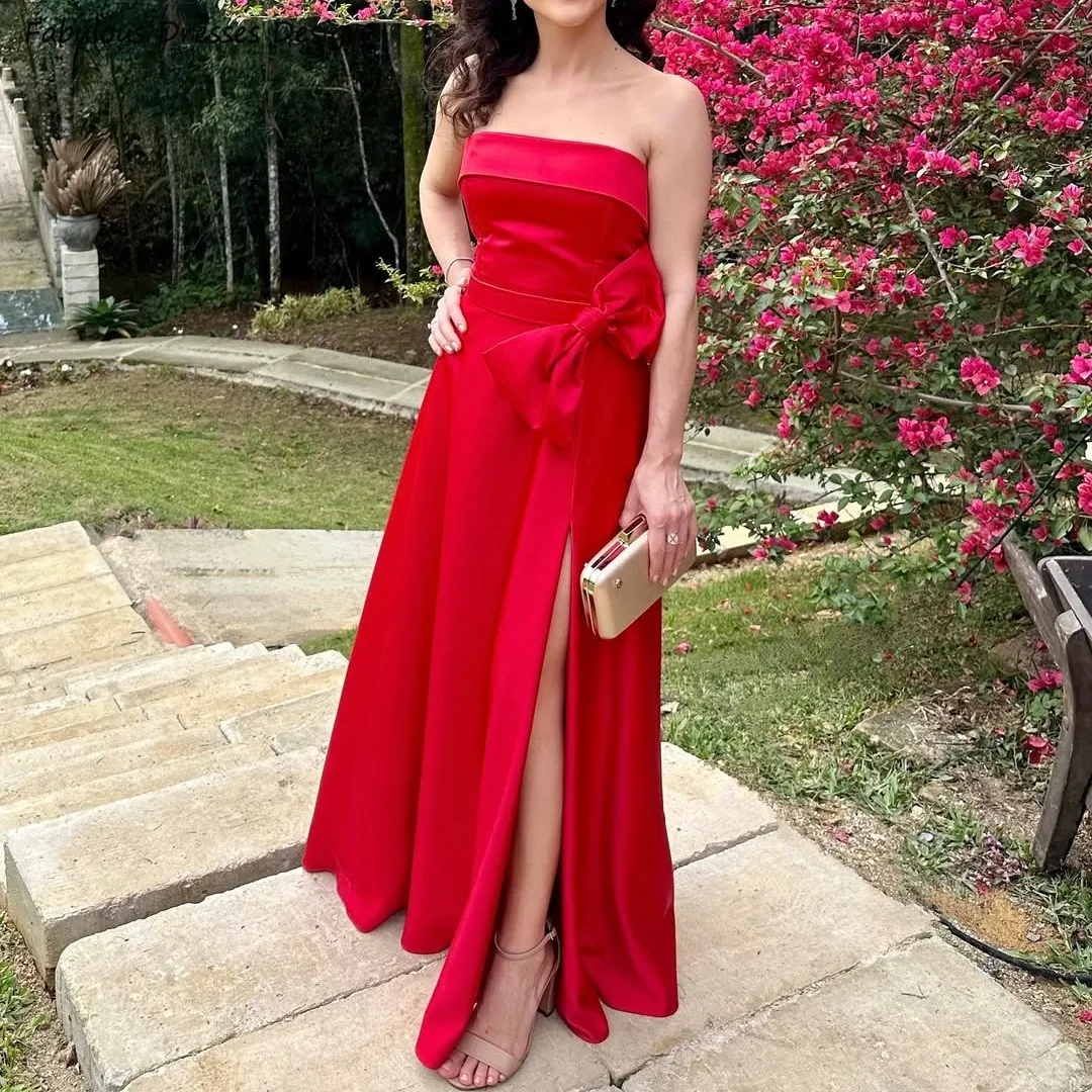 

Satin Long A-line Red Bridesmaid Dresses Slit Strapless Boat Neck Bow Wedding Guest Dress For Women Prom Party Gown