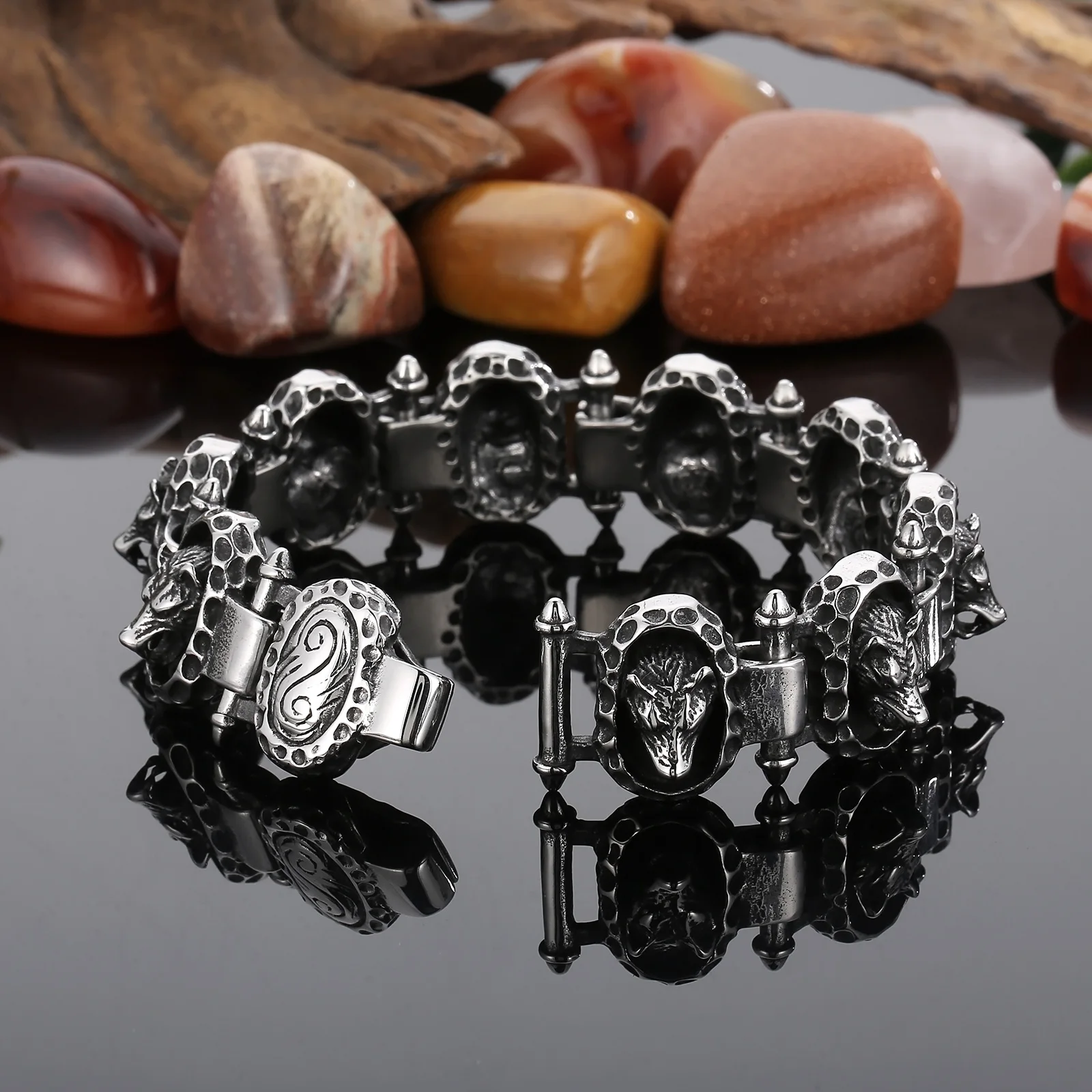 Vintage Wolf Head Chain Man Bracelet Men Stainless Steel Gothic Bikers Bracelets for Celtic Pagan Punk Jewelry