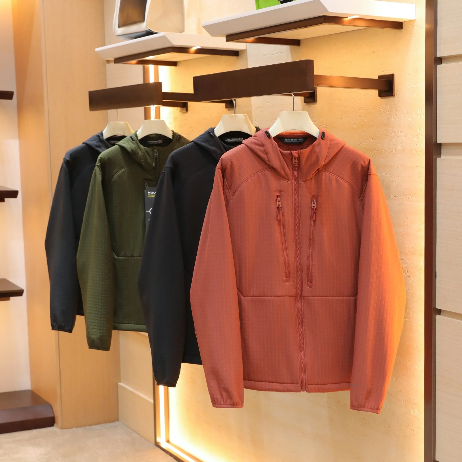 

Thiened High-Effect Warm Fce Jaet Hooded Couple Sle Casual Windbreaker Stand Fit Long Sve Zipper Closure Men's...