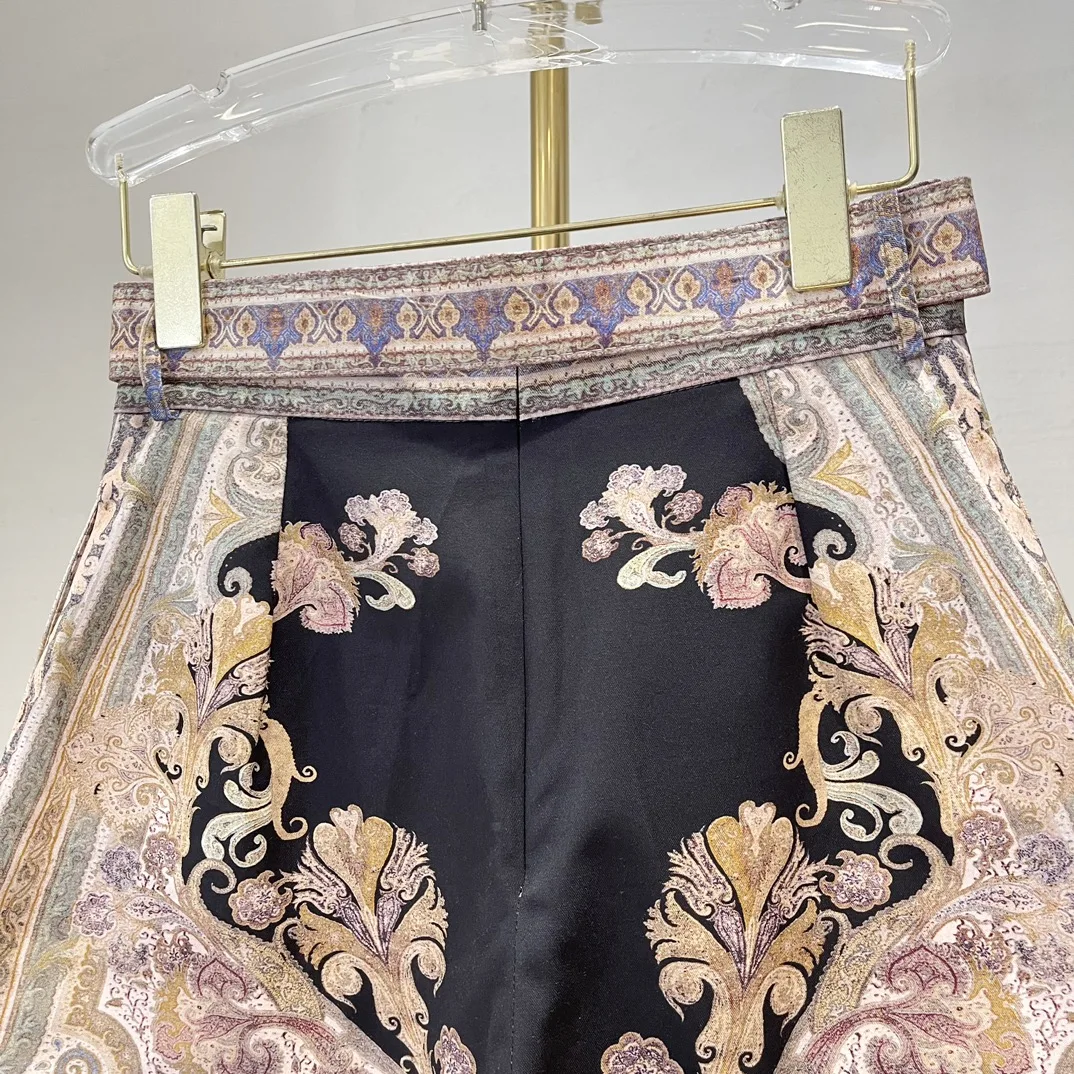 

2025 New Fashion Black Paisley Print Long Sleeve Ruffles Blouse Tops and Shorts Women's Summer Set