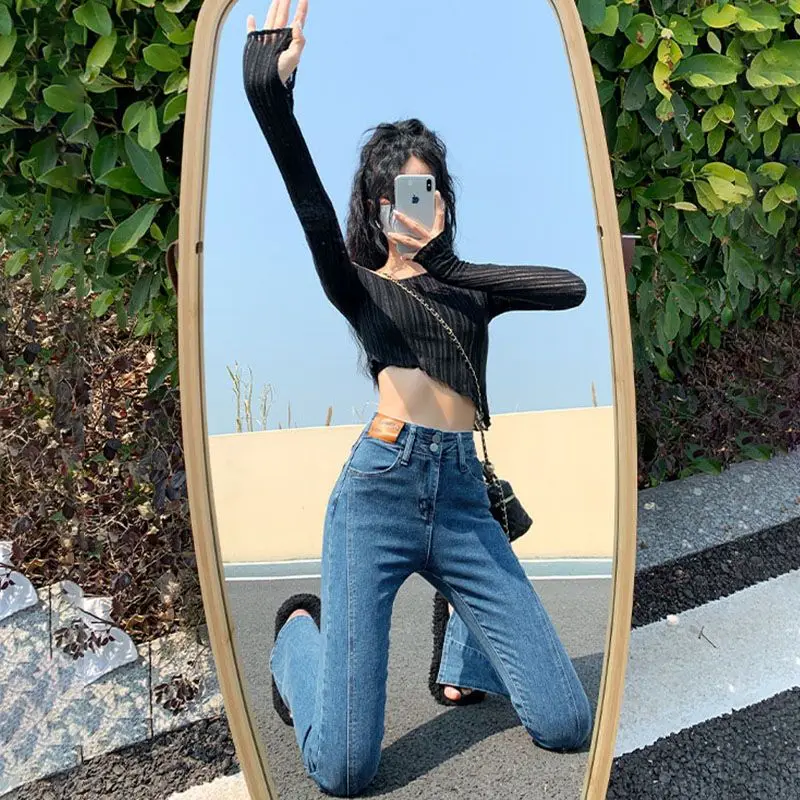 

Slim Stretch High-Waist Women's Jeans 2026 Fashion Vintage Flare Pants with Slit Design for Petite Versatile Casual Outfit