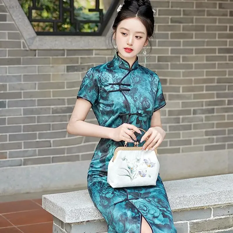 

Длинное тонкое темпераментное Ципао размера плюс 5XL, винтажное платье Cheongsam с цветочным принтом на пуговицах, традиционное китайское платье, улучшенное восточное платье