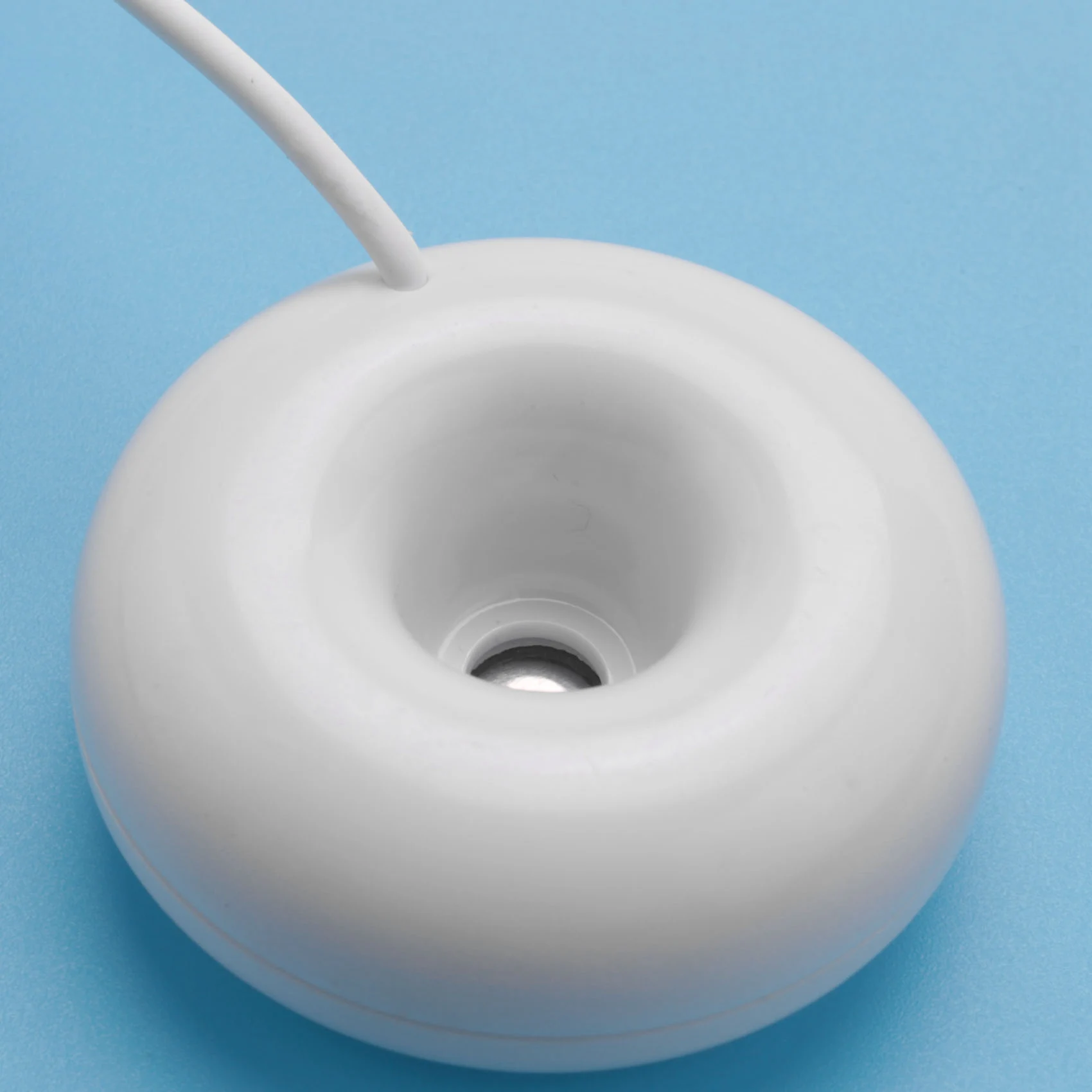 Humidificador de donut blanco, mini humidificador portátil de escritorio de oficina, purificador de aire creativo blanco