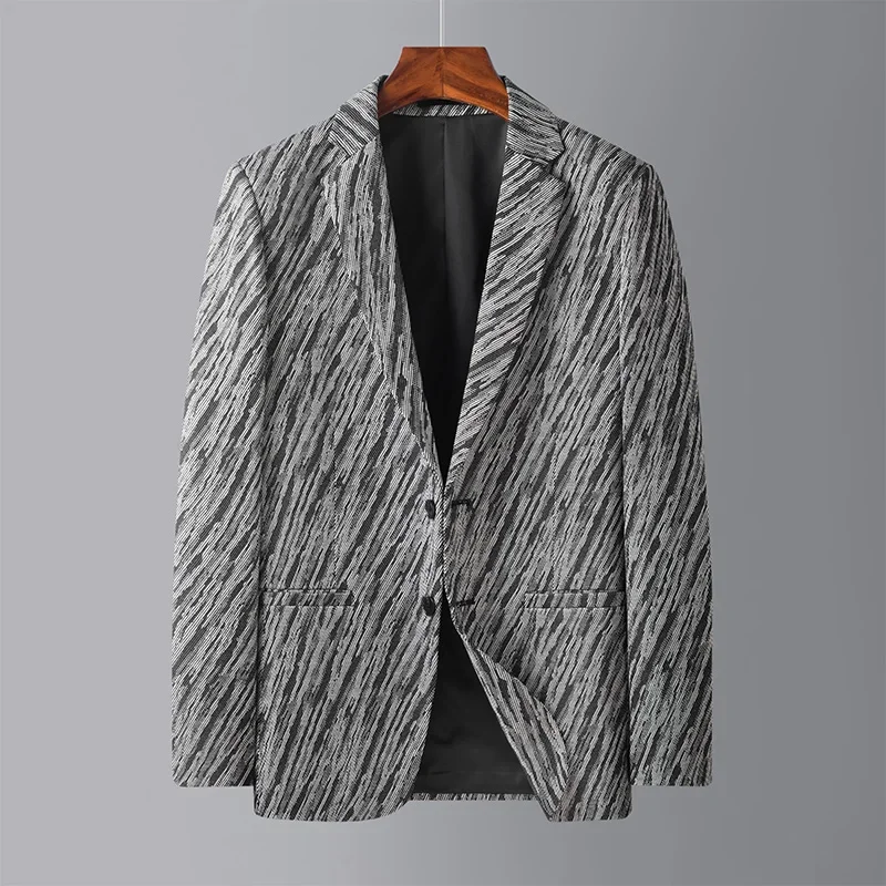 

2026 Blazer New Fashionable and Slimming Middle-aged Business Casual Striped Wedding Banquet Host Men Outdoor Performance Blazer