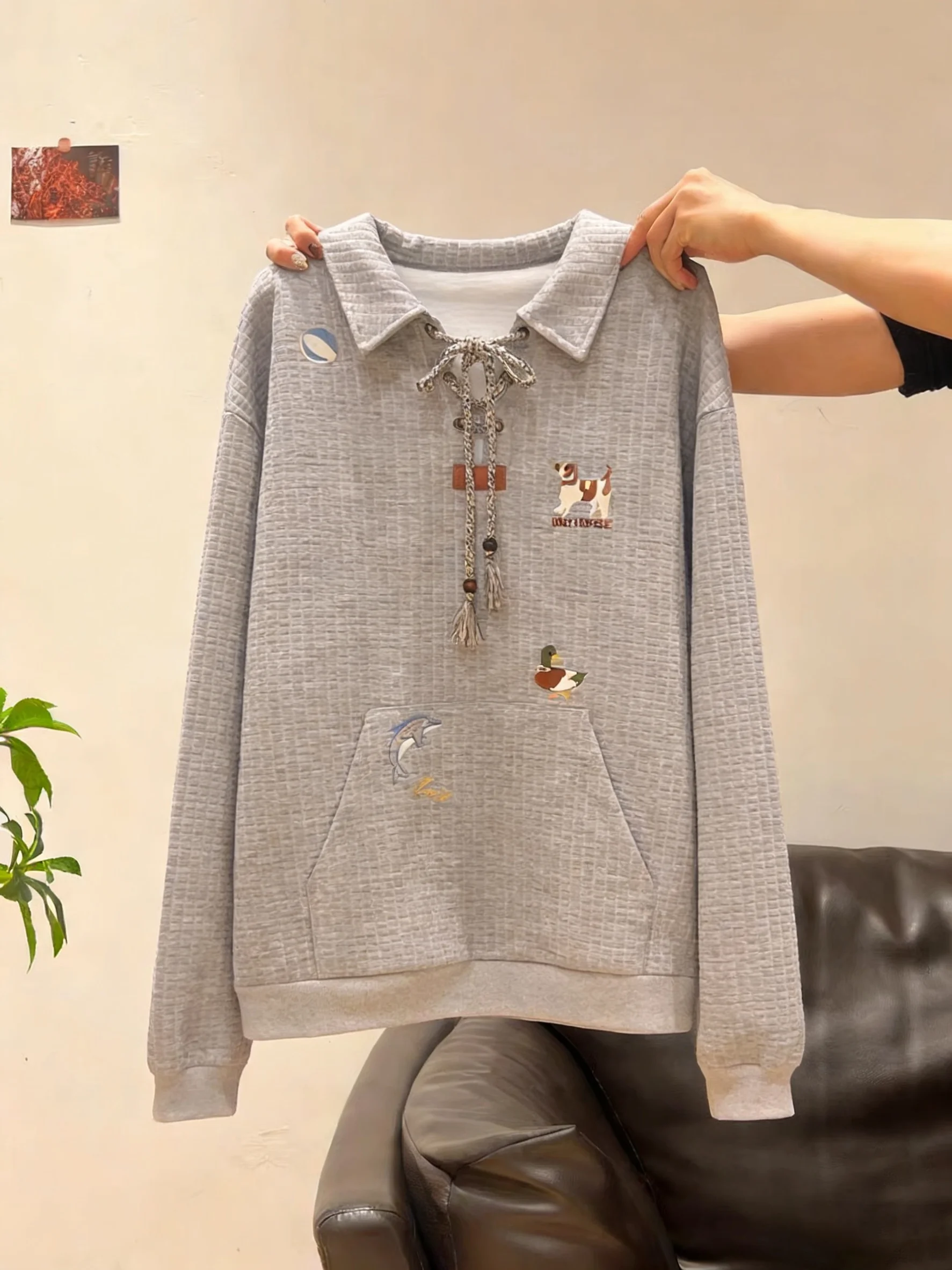 

ey College Sle Cute Cartoon Print Ne Sweatirt Men Women Spring Autumn Loose Slimming Long Sve Top