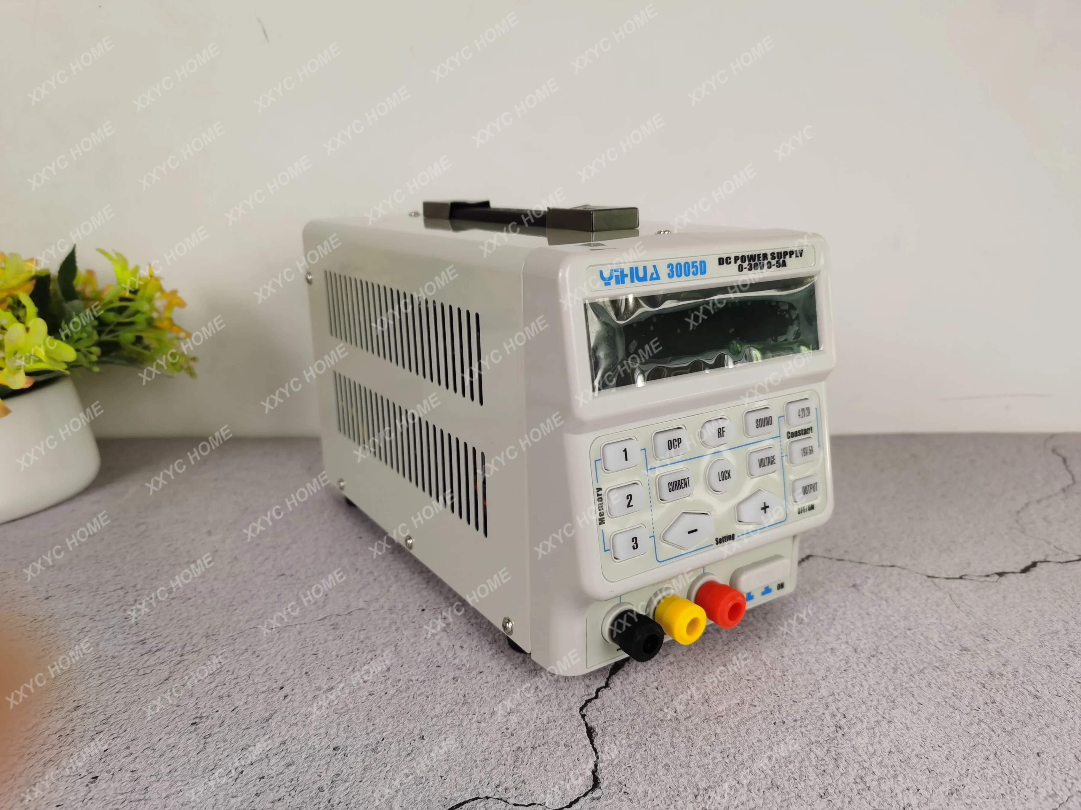 YIHUA 3005D Alimentatore CC 30V 5A 150W Alimentatore switching programmabile digitale Riparazione cellulare
