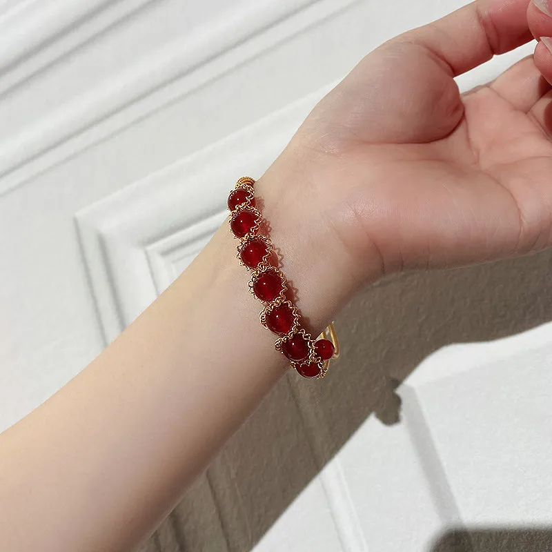 Red Agate Bracelet Original Design High-end Sense Jewelry Retro Light Luxury Women's Jewelry Korean Style Hand-woven Hand String