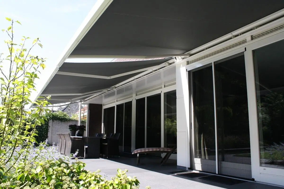 Modern Aluminum Frame Sunshade Personalized Customization Size and Color for Household UV Protection Canopy Outdoor Awning