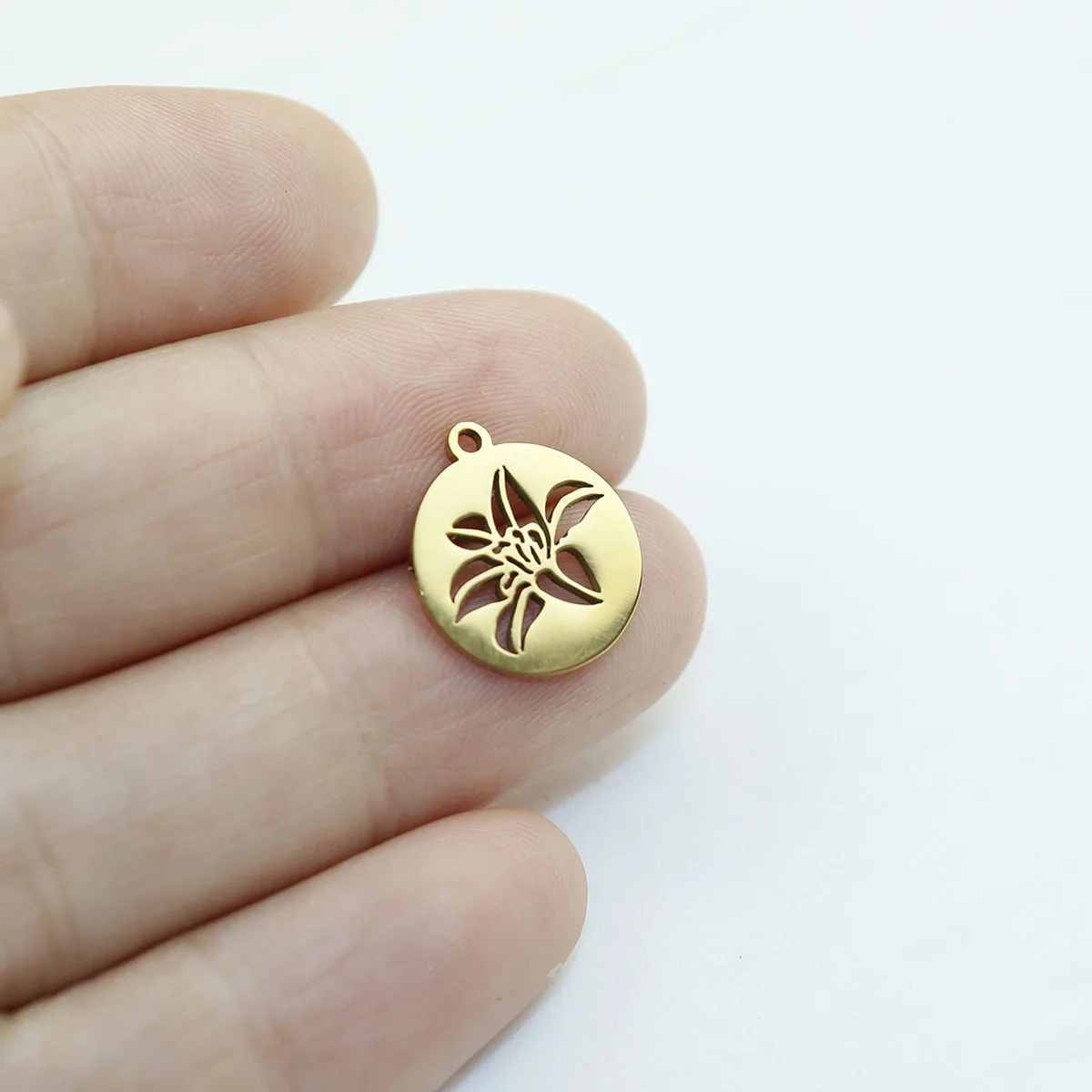 

304L Stainless Steel 10pcs Flower Jewelry Charms Accessory Componets Necklace Hand Making High Quality Vacuum Plated WaterProof