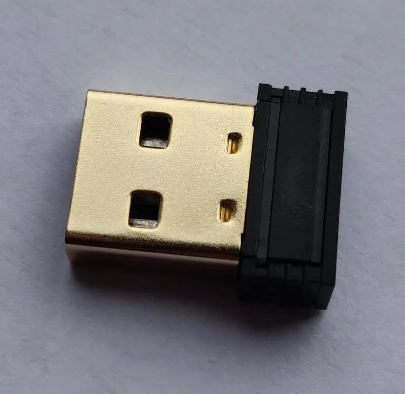 

USB-контроллер с гироскопом и сенсорным управлением