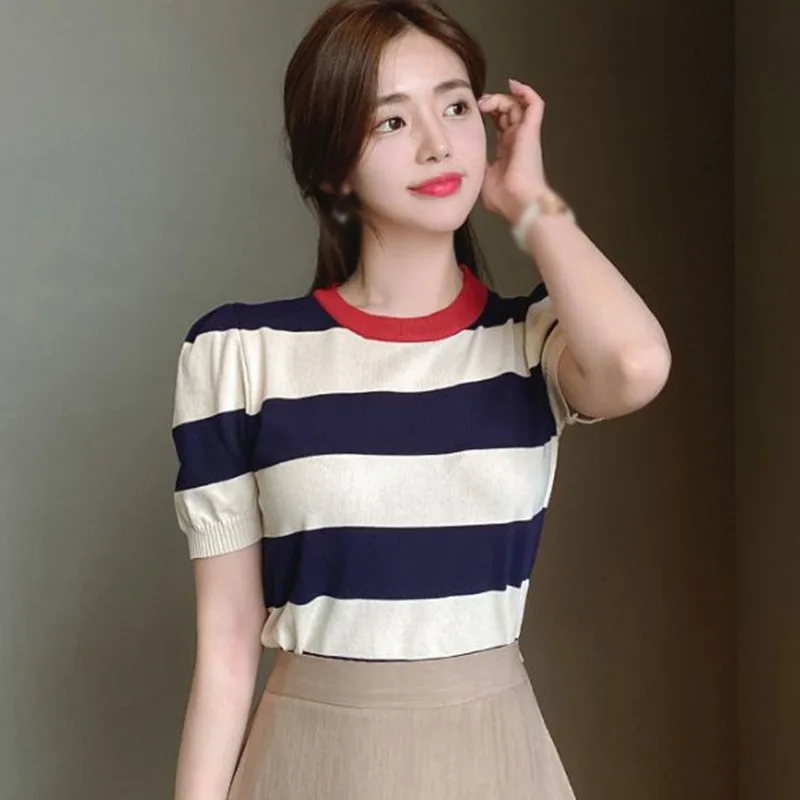 Korean Style Top Women O Neck Color Striped Casual Short Sleeve Slim Knitted T-Shirt Female Summer Clothing