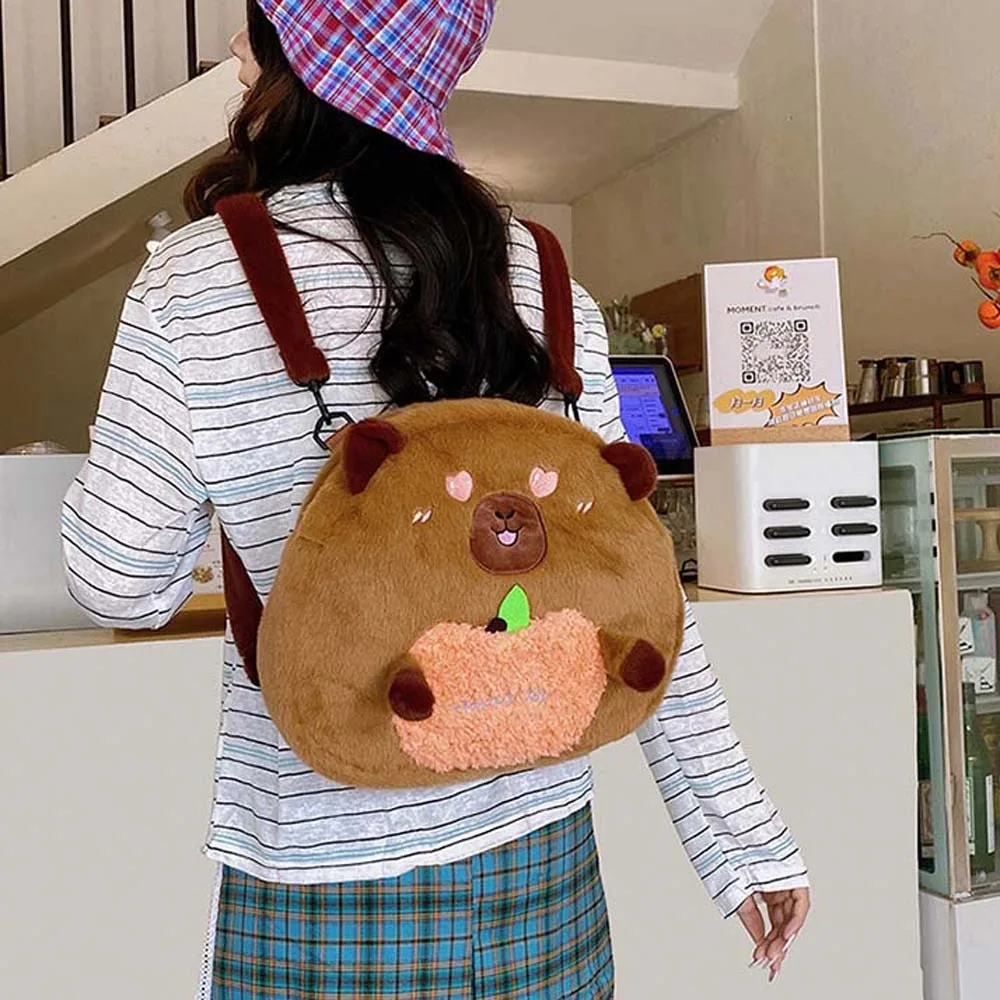 لطيف أفخم كابيبارا Daypack لينة سميكة كابيبارا حقيبة كتف الأشرطة قابل للتعديل المطرزة عروسة كارتون على ظهره المرأة