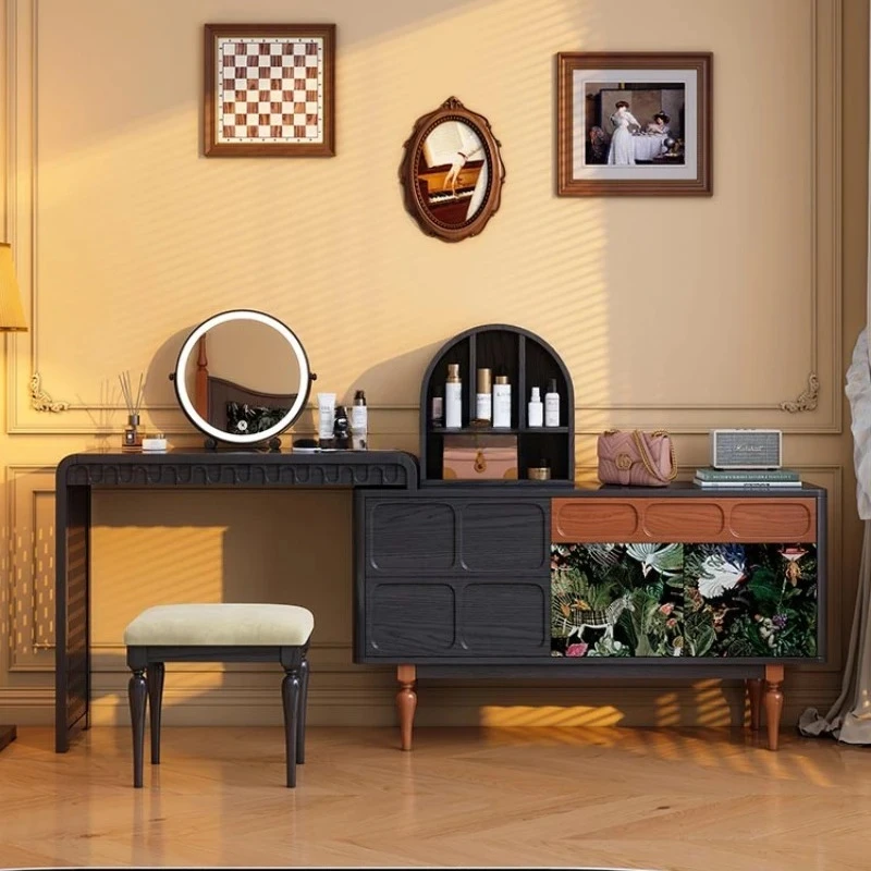 

Solid wood dresser, chest, integrated French retro bedroom, retractable makeup table at the end of the bed