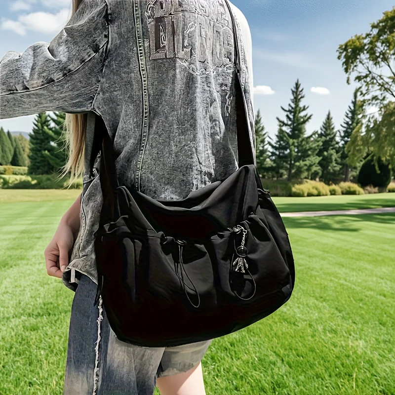 

Fashion Couple Shoulder Bag with Polyester Lining Trendy Simple Cross Body Bags with Side Pockets Teen Black Nylon Messenger Bag