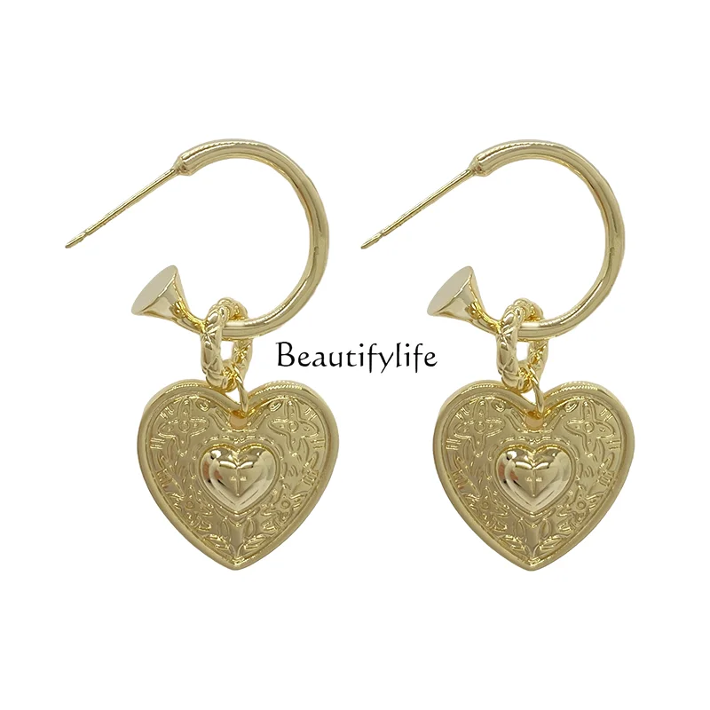 Baroque Exquisite Relief Heart Vintage Hoop Earrings High-Grade Light Luxury