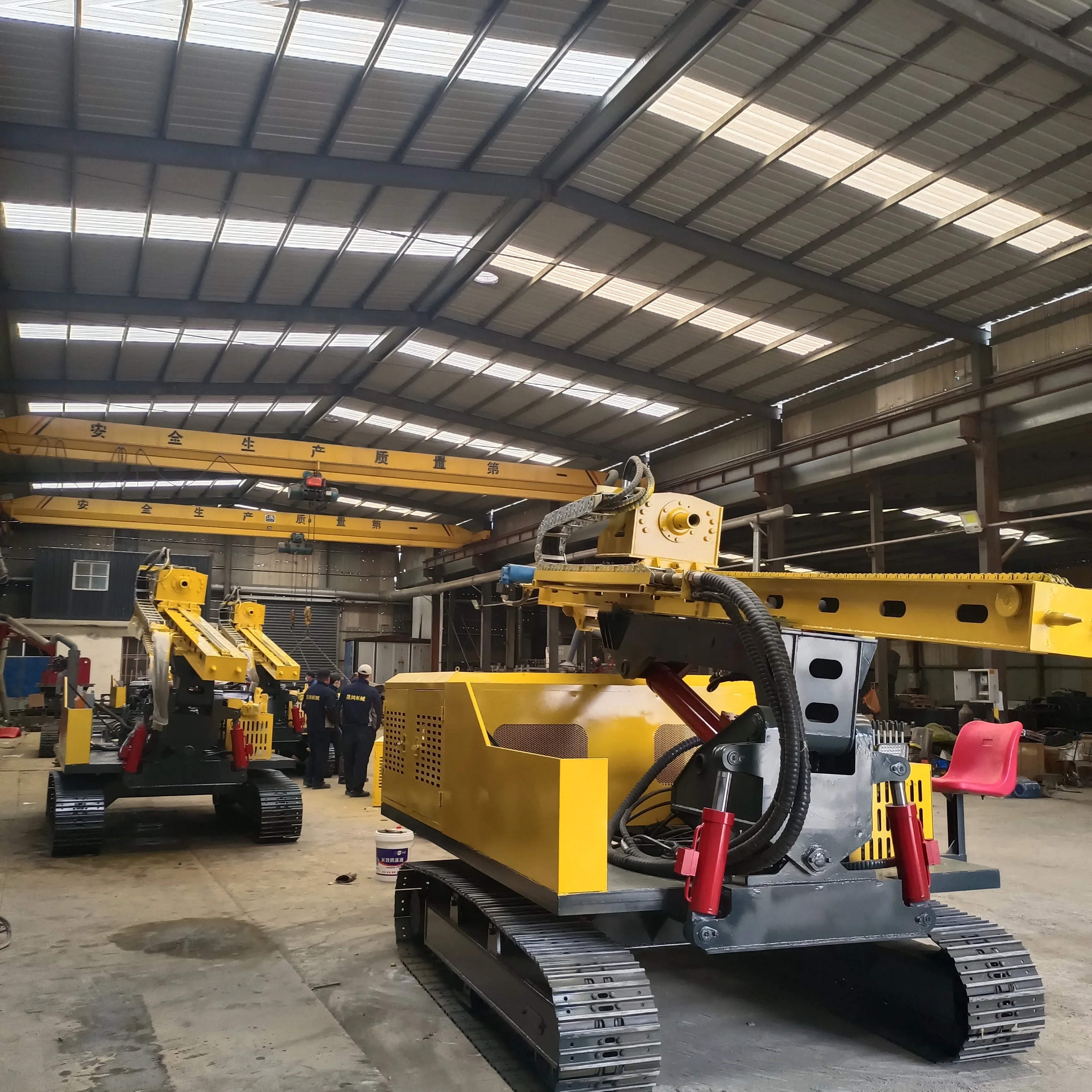 New Construction Machinery Pile Drilling Rig Machine or Pile Driver or Rotary Drilling  Machine with Crawler-Chassis