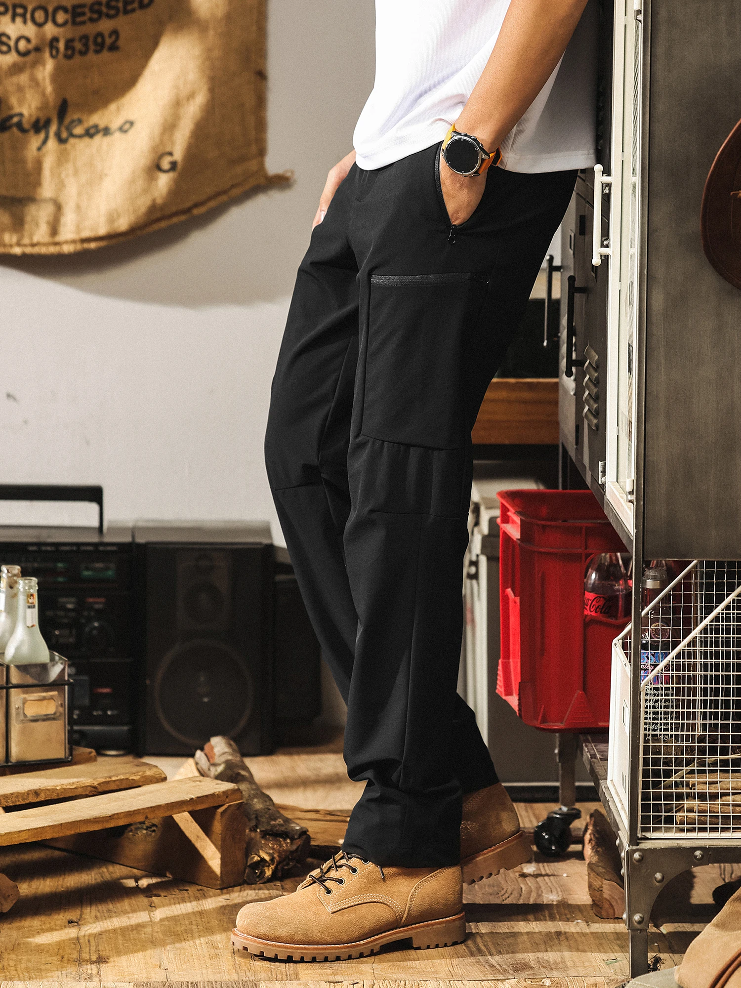 

Новые летние мужские брюки из ледяного шелка, тонкие уличные водонепроницаемые свободные повседневные брюки, модные брендовые молодежные активные брюки