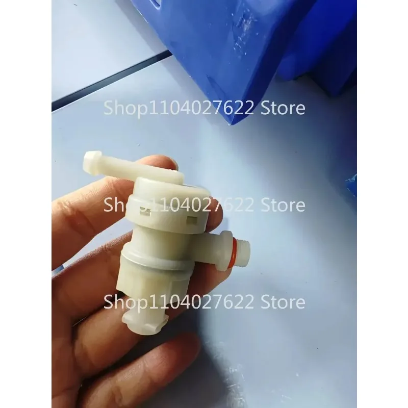 

УНИВЕРСАЛЬНЫЙ предохранительный клапан для кофемашины DeLonghi/Delong ECO310/ECO311/ECZ351/EC680