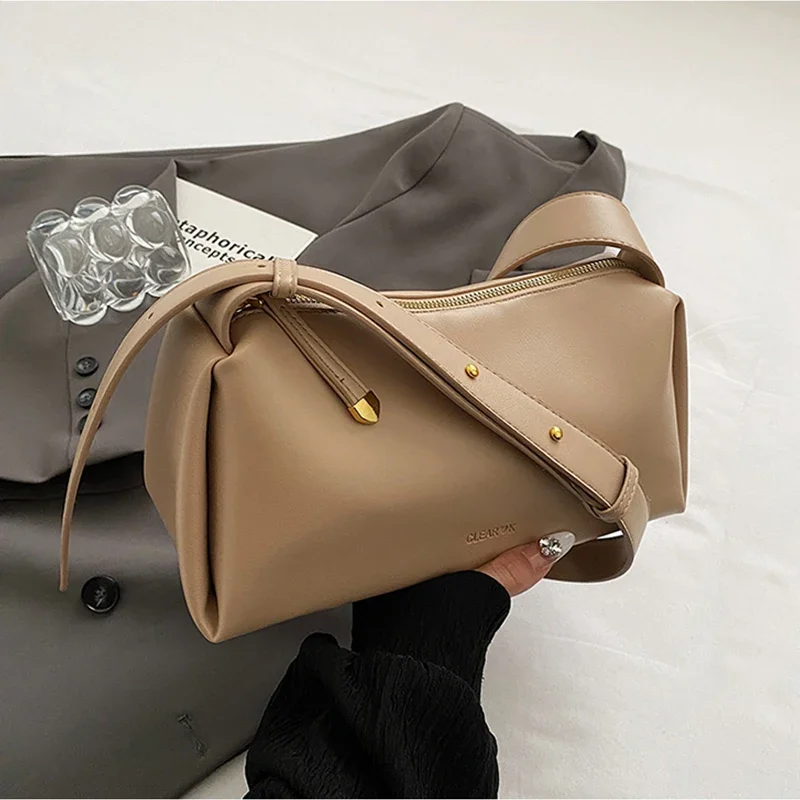 

Trend Women Commuter Shoulder Bags Fashion Versatile PU Leather Crossbody Bag Solid Color Soft Lady Underarm Bag