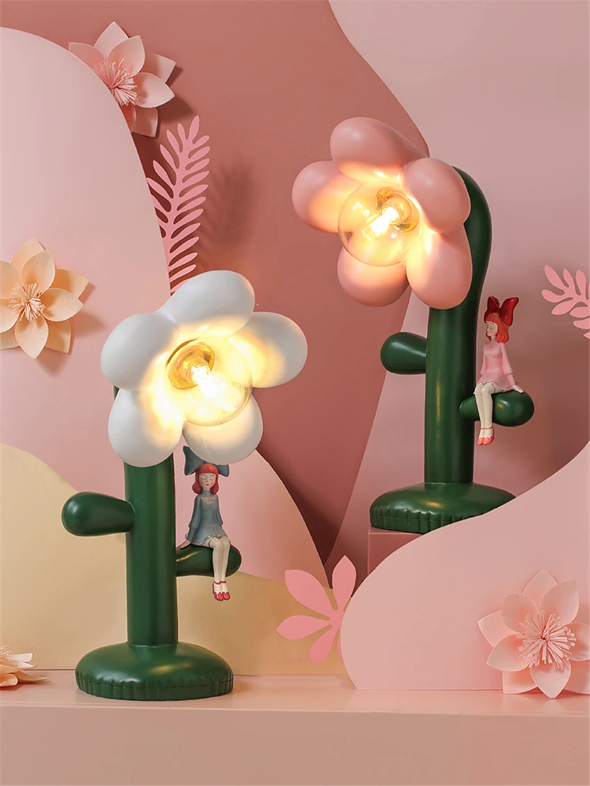 Nordic Flower Shape Girl Children's Decorative Table Lamp Bedroom Bedside Dressing Table Living Room Soft Ornament Desk Lighting