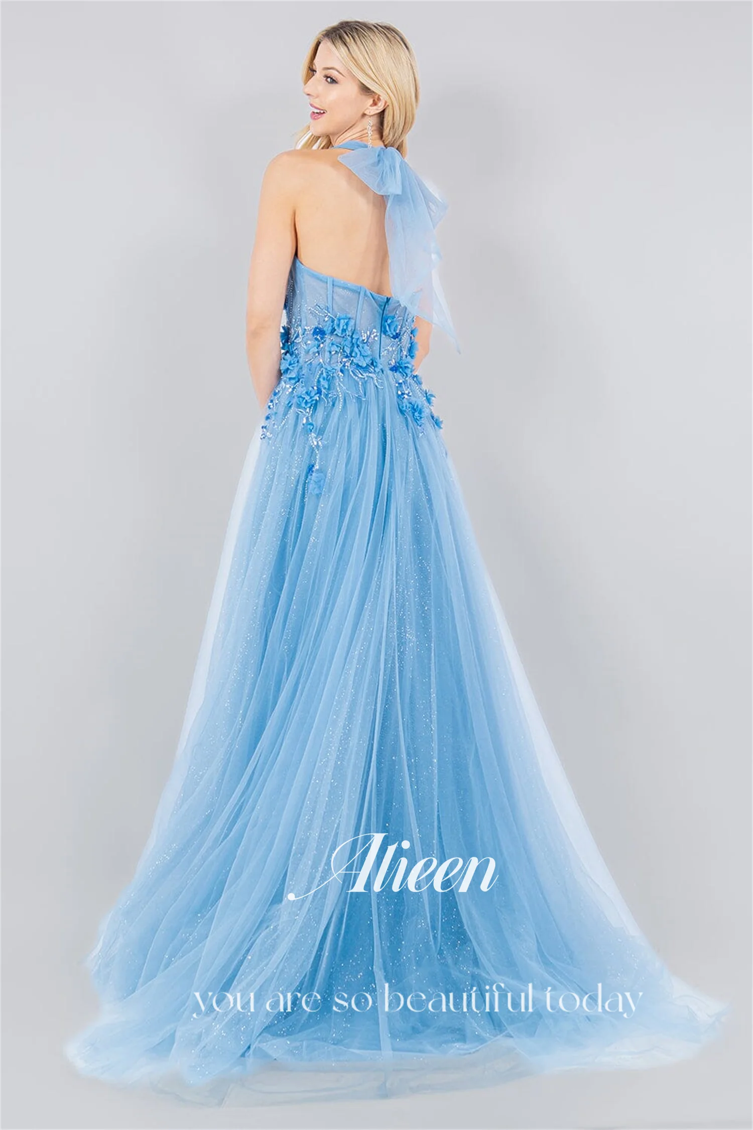 アイリーン カスタマイズされたエレガントな女性のドレス 結婚式パーティー用 恋人ローブ オブ ソワレ 女性イブニングドレス パープル サイドスリット プロム