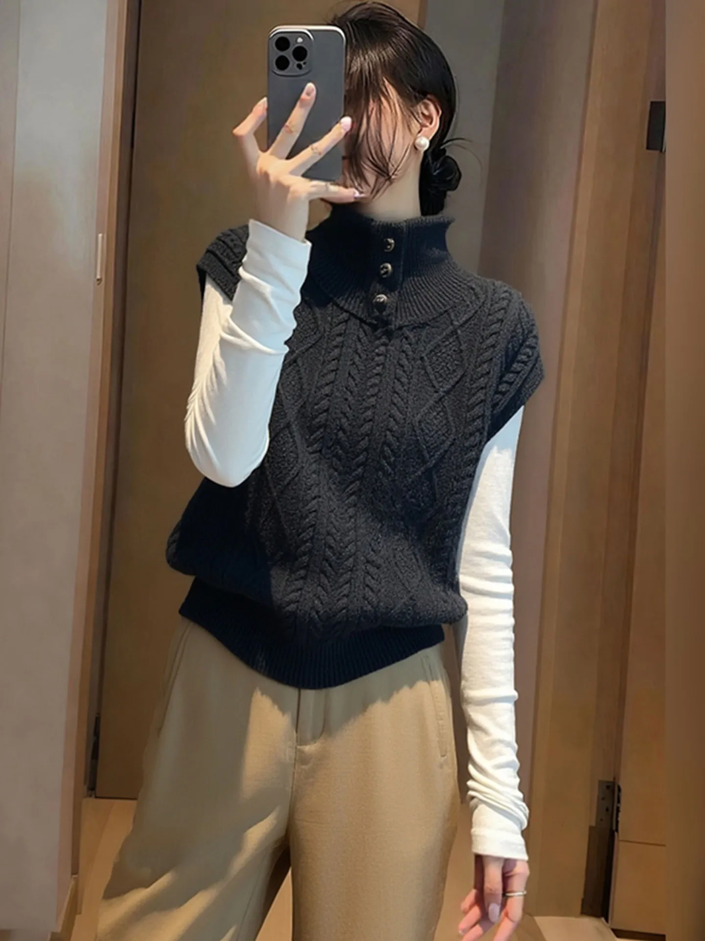 

Sli Knitted Sweater Vest High Collar Trendy Faionable Overhead Winter Commute Slimming Top Luxury Feel Poet Lin Brand