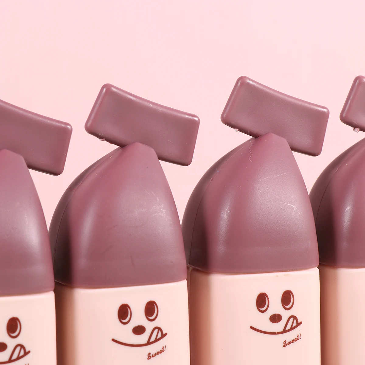 

1 Set 4pcs Popsicles Mold Homemade Ice Cream Mold DIY Cartoon Ice Mold Ice Making Mold(Red+Pink, Banana Style)