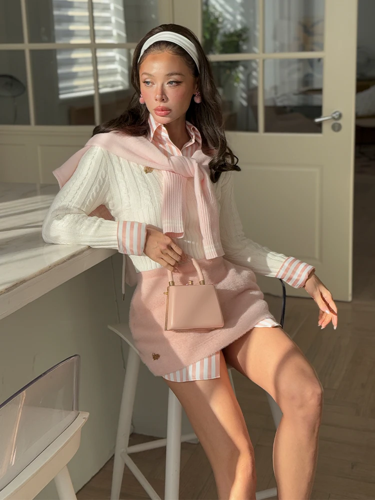 

Вязаный свитер Le Palais Vintage Slim Fit с V-образным вырезом, укороченный, в стиле Sweet Sle College Edition, с длинными рукавами, цветной