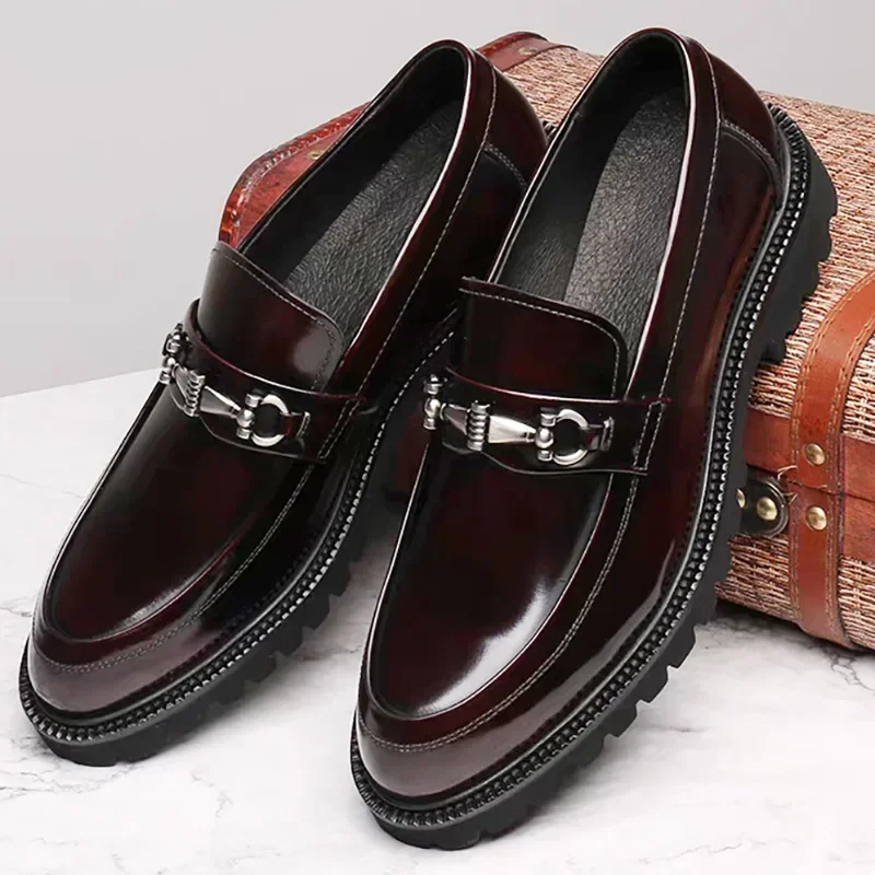 Men's Business Formal Leather Shoes Man Casual Leather Shoes Loafers Casual Business Wedding Shoes for Men Round Toe Slip-On