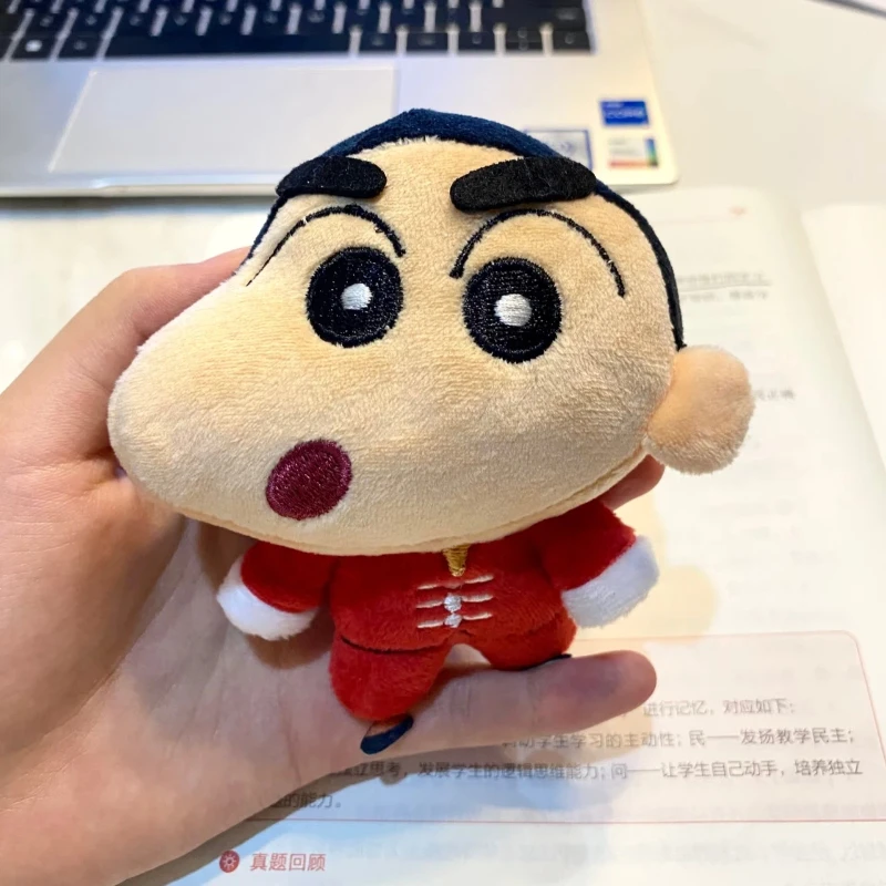 Porte-clés mignon Kung Fu Crayon Shin-Chan, pendentif créatif, doux au toucher, jouet en peluche, décoration de sac d'école, cadeau de Festival pour étudiant