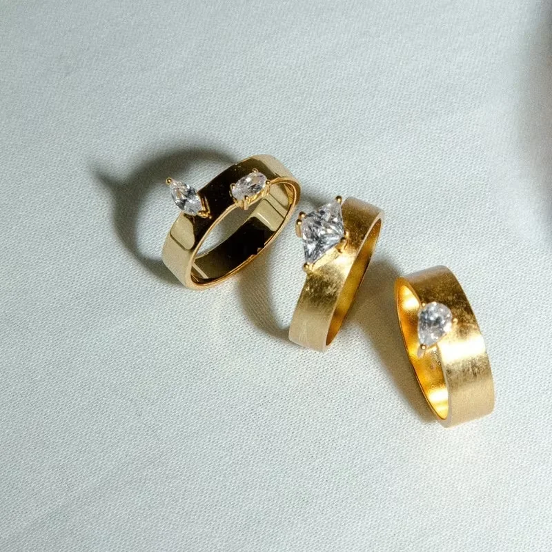 2025 New Fashion High Polished Gold Color Micro Pave Bling Cz Stackable Shiny Band Dome Rings for Women Men Jewelry