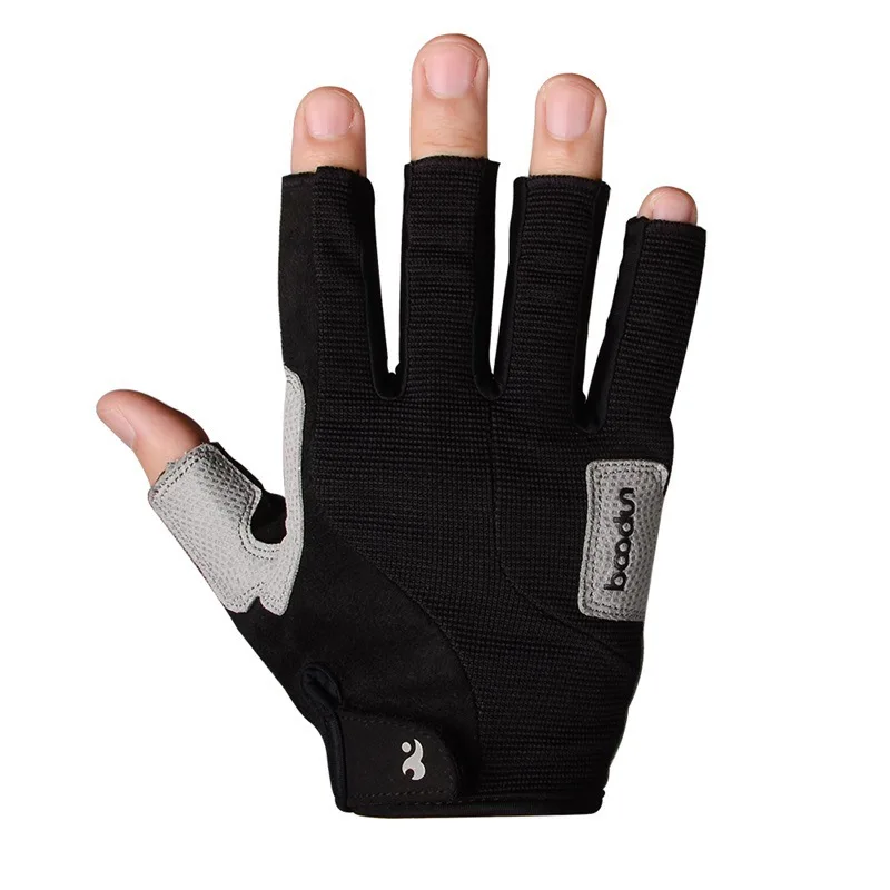 Half-finger rock climbing gloves are breathable, sweat-absorbent, wear-resistant, and non-slip for outdoor climbing, mountaineer
