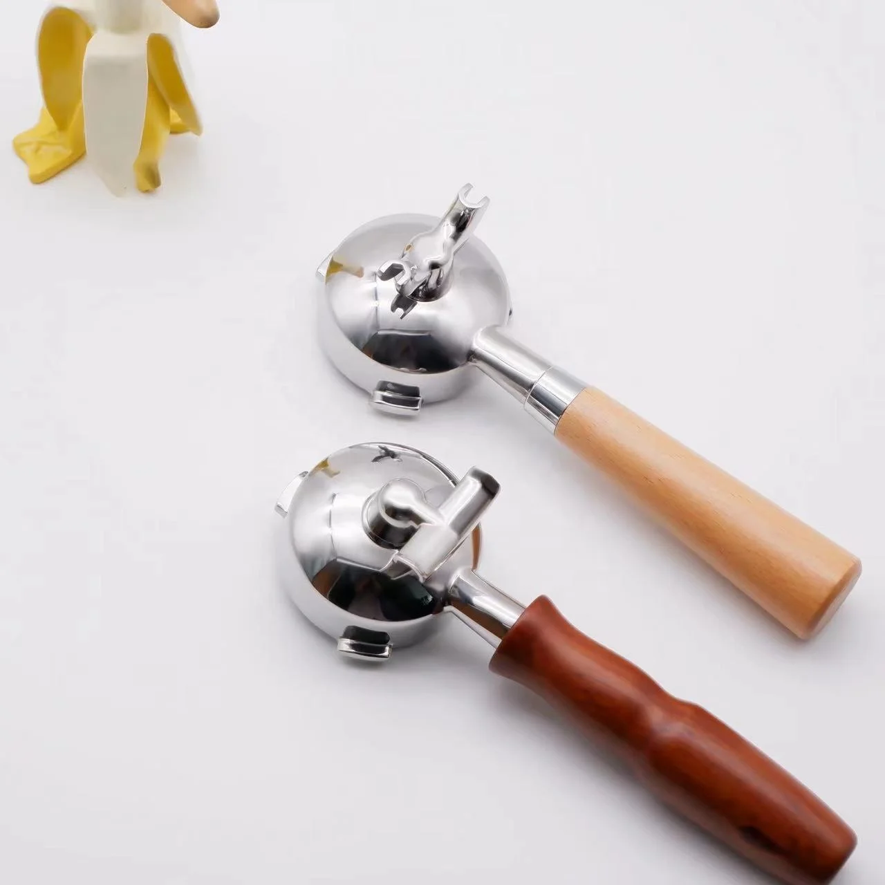 

High Quality Stainless Coffee Portafilter 51mm With Wooden Handle 58mm Expresso Coffee Extraction Portafilter