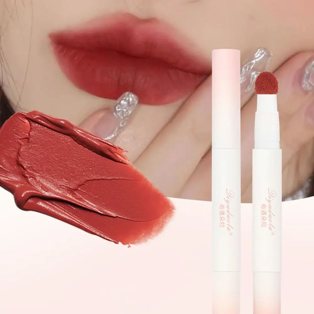 Rossetto a tubo bianco impermeabile delicato sulla pelle rossetto carino naturale a lunga durata rossetto opaco antiaderente per ragazze