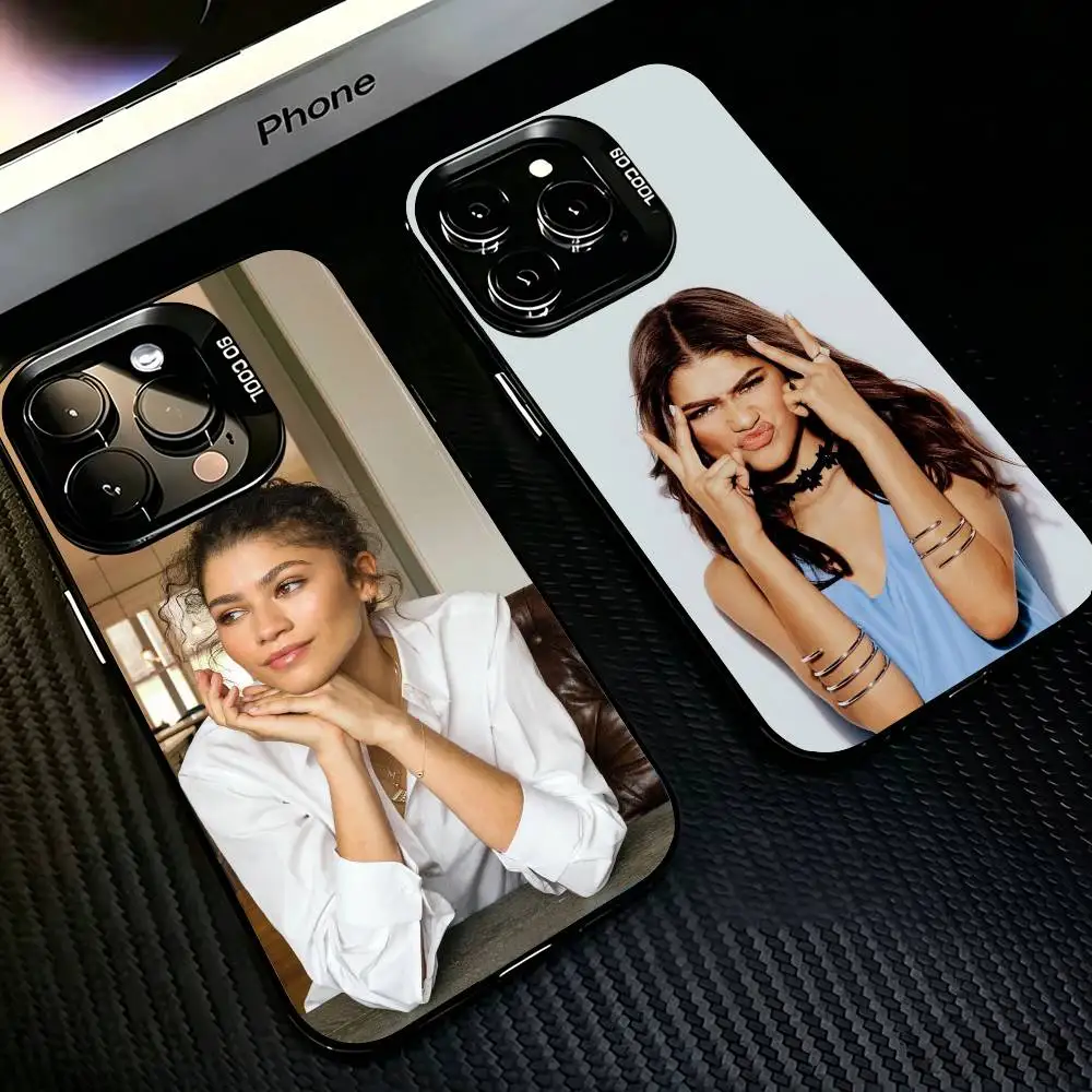

Actor Z-Zendaya Phone Case For iPhone 17,16,15,14,13,12,11 Plus,Pro Max,XS,Colored Silver Plated Inside Cover