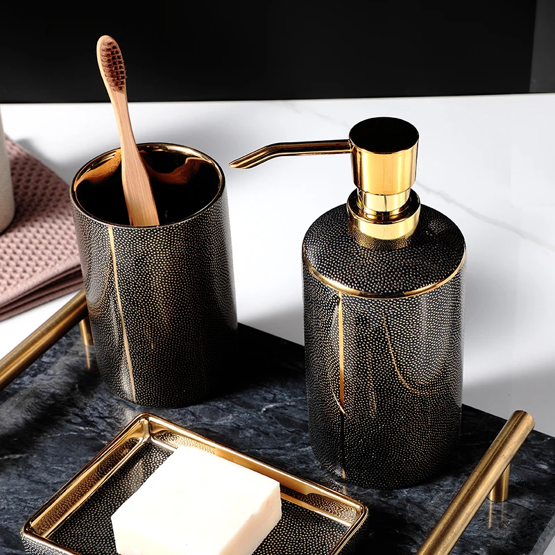Keramische zeepdispenser voor - Zara Home Bathroom Set recensie en prijs