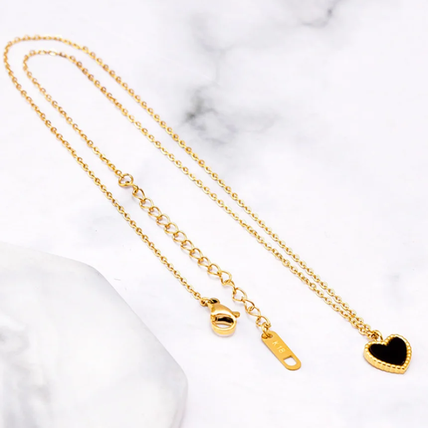 316L Stainless Steel Black Acrylic Heart Pendant Necklace Ladies Fashion High Jewelry Accessories SAN299