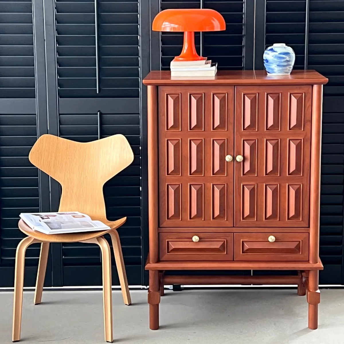 Medieval cherry solid wood dining side cabinet storage porch retro storage French sofa